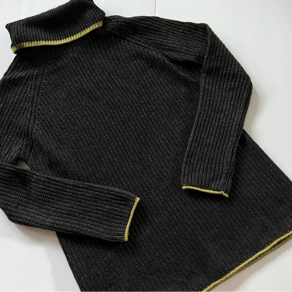Bartolini Black Turtleneck Sweater Wool/Cashmere Blend